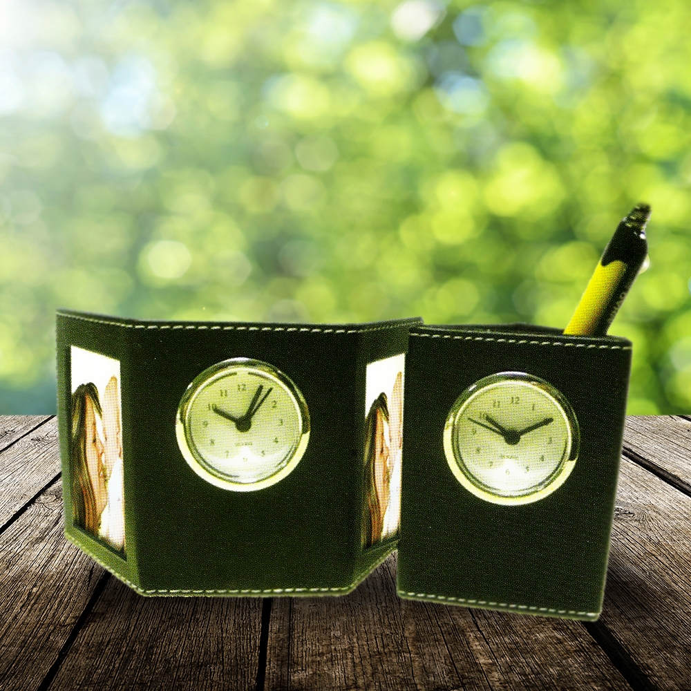 Leather Pen Holder Clock